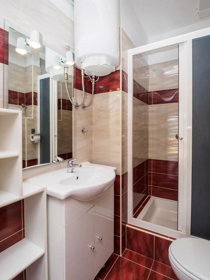 קריקווניצה Seaview Apartment With Balcony And Terrace Barac מראה חיצוני תמונה